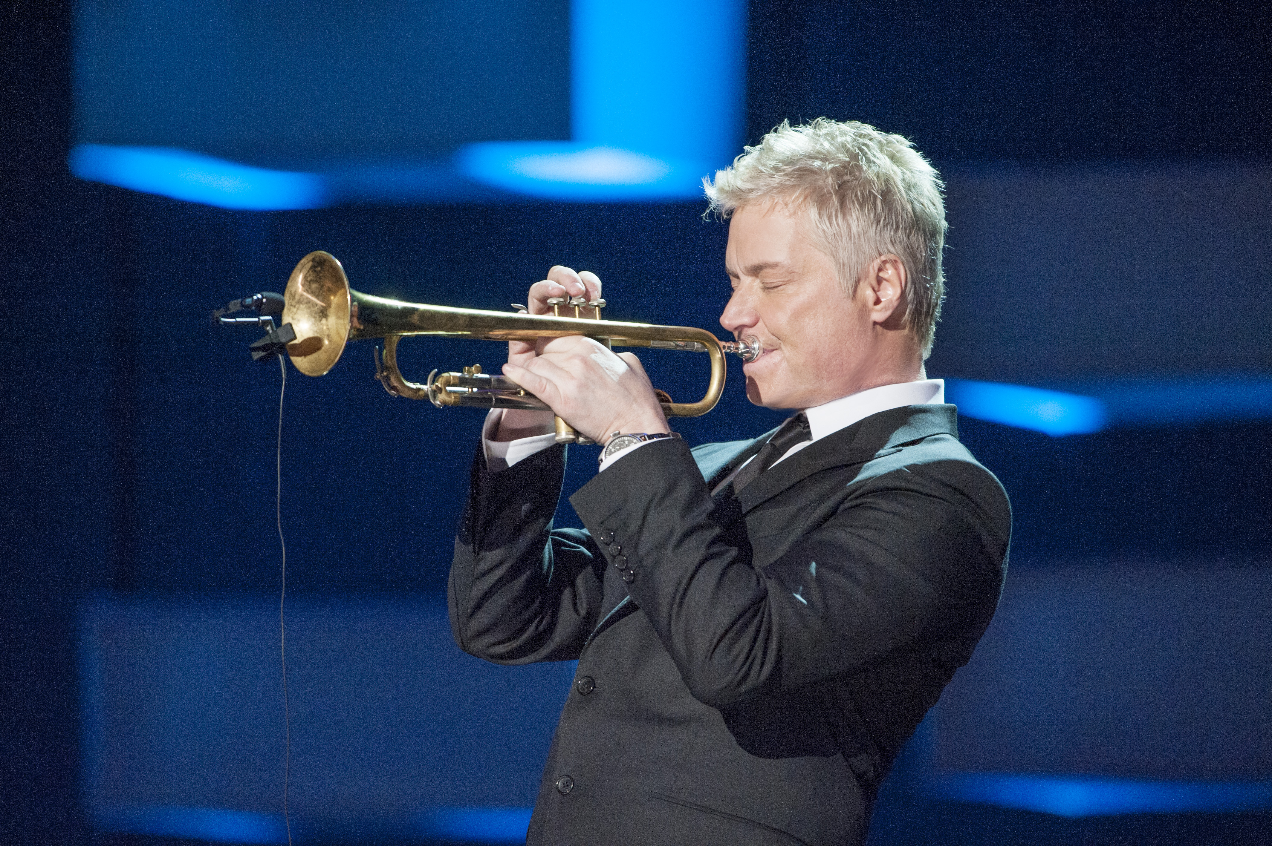 Chris Botti And Its Inspirational Design Pieces Got Our Attention 8