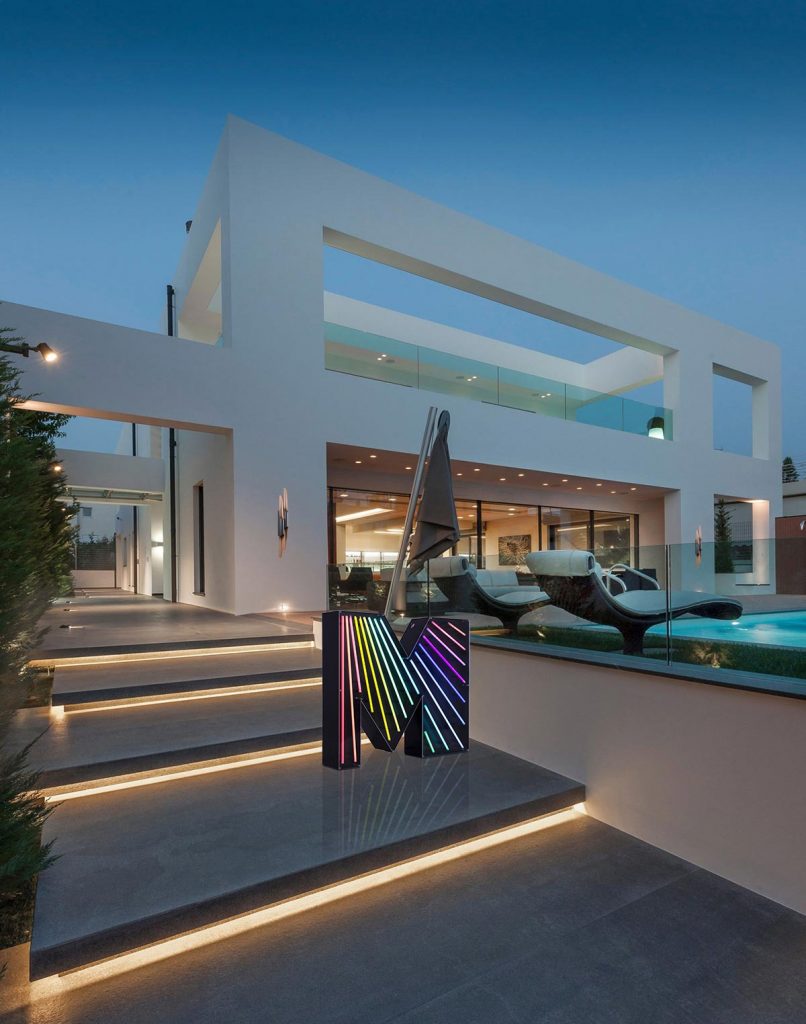 Inside Khloé Kardashian's House A Tour You Won't