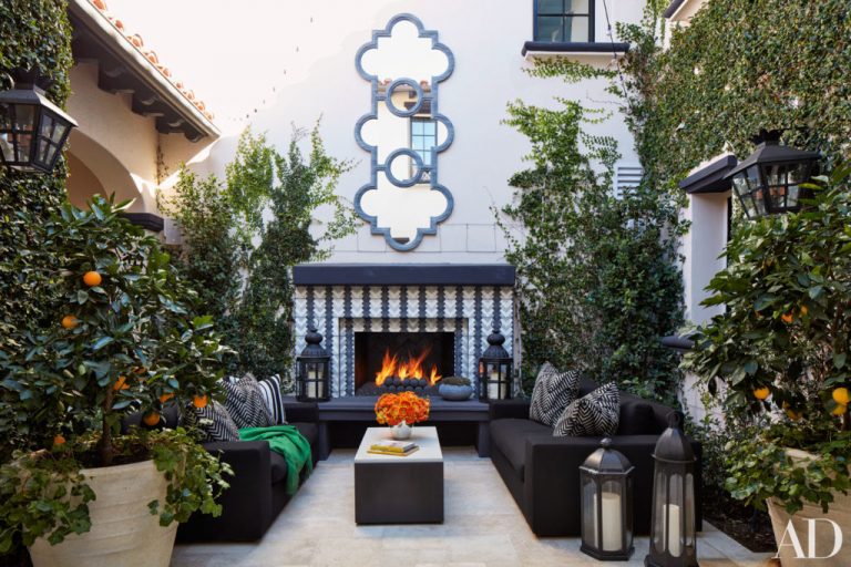 Inside Khloé Kardashian's House A Tour You Won't(01)