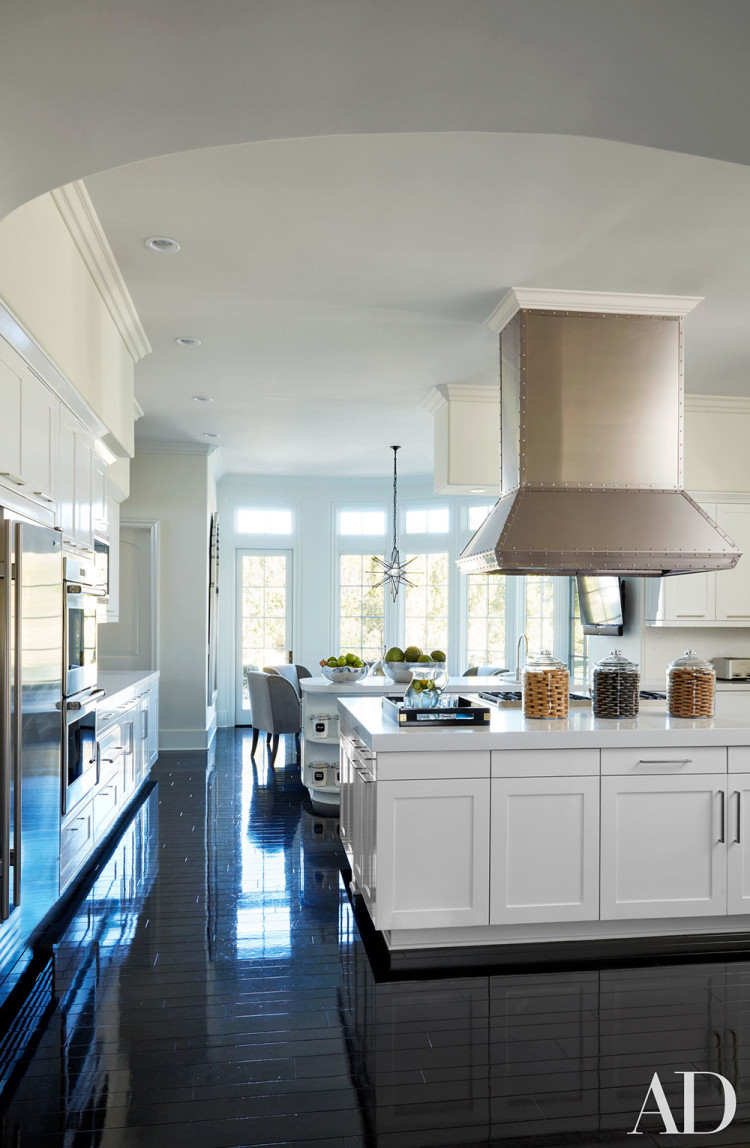 Inside Khloé Kardashian's House A Tour You Won't